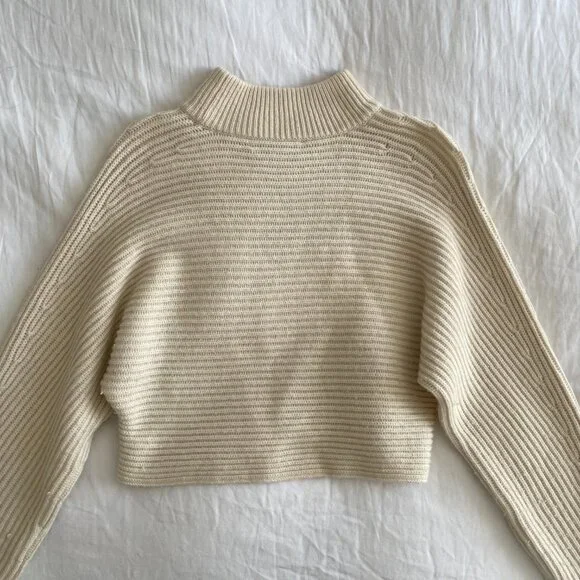Intermix Ivory Knit Sweater (sz S)- - Picture 7 of 7